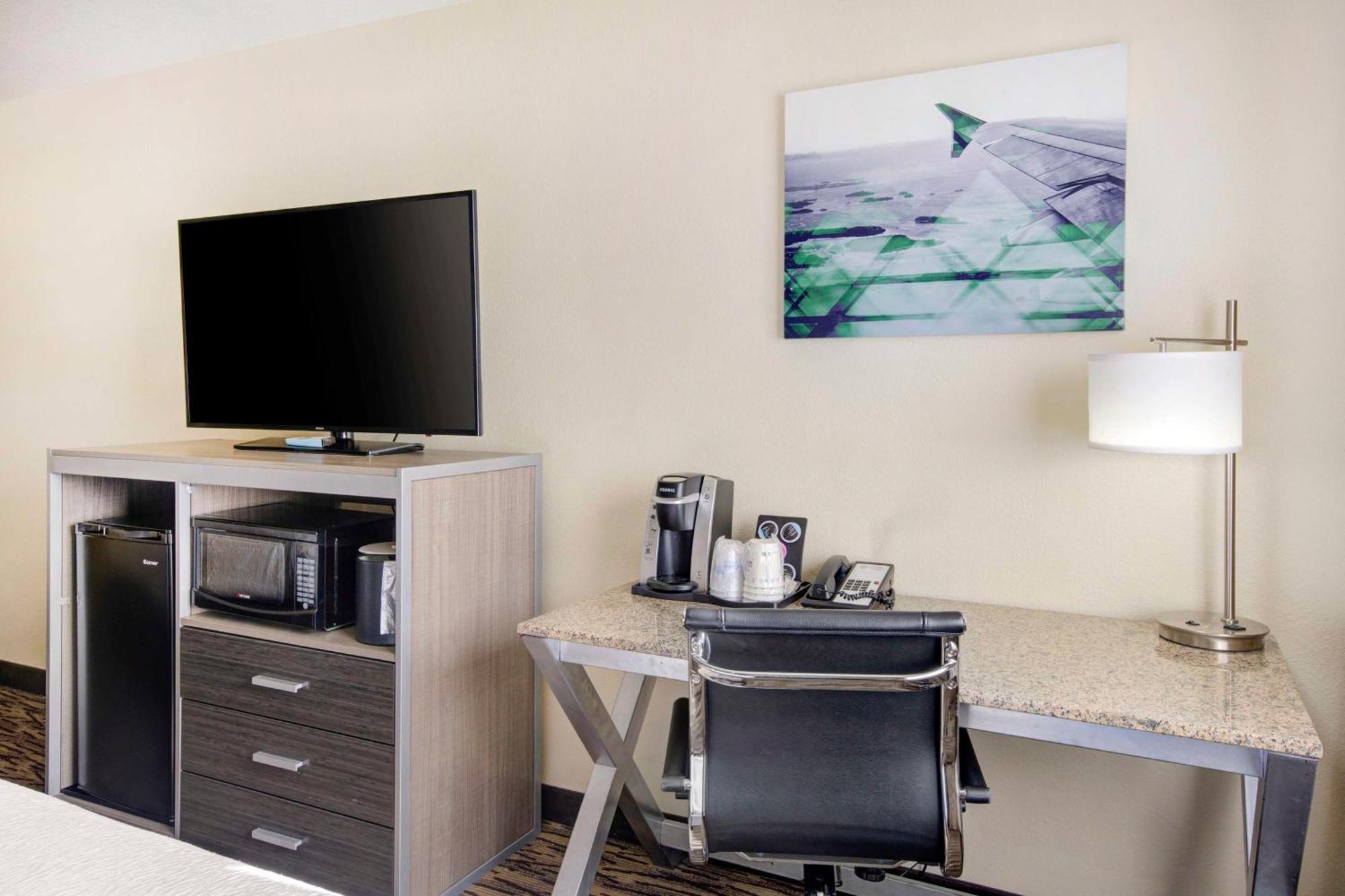 Best Western Plus Peppertree Airport Inn Airway Heights Exterior foto